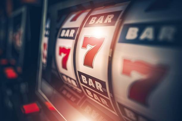 Mobile phone showing servertogel login baccarat table interface